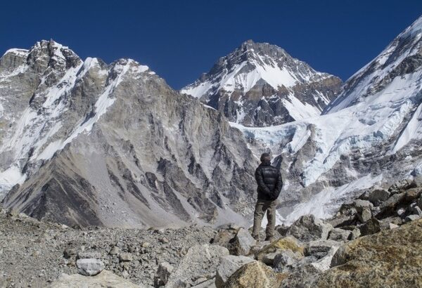 【閲覧注意】8000m峰を登る登山家、ガチで自殺したいヤバイ奴としか思えない・・・