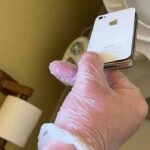 10年前に失くしたiPhoneがトイレの排水管から出てきた件。しかも画面はほぼ完ぺきな状態