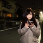 【悲報】女さん、歩きスマホでやらかすｗｗｗｗｗｗｗｗｗｗｗｗｗｗ