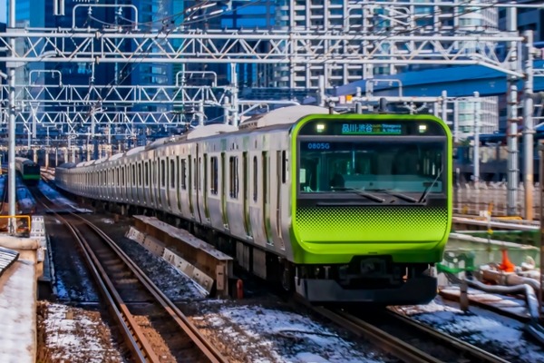 【緊急】電車内でヤベー奴に遭遇した