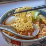 2022年人気袋ラーメン→3位うまかっちゃん→2位サッポロ一番みそラーメンを抑えた1位はこれ…！！