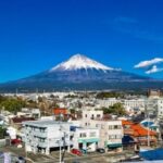 【大噴火】静岡・山梨・神奈川県「住民は富士山が噴火したら徒歩で避難して！」 ← これさぁ…