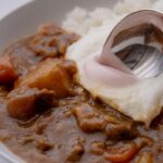 【画像】アメリカで380円の土方カレーがコレｗｗｗｗｗｗｗ