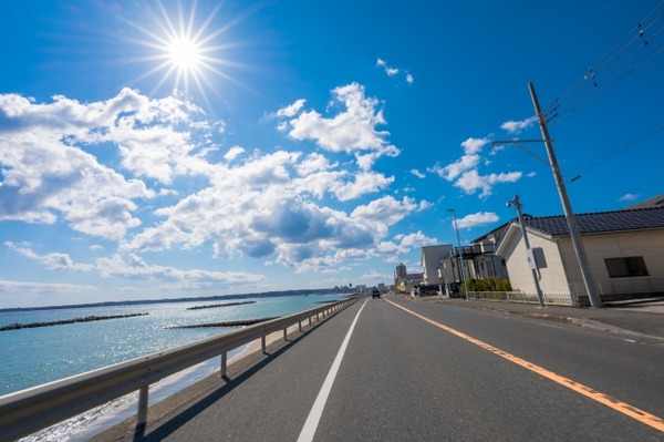 【画像】道路にあるコレ、違法だった模様ｗｗｗｗｗｗｗ