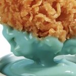 チョコミン党歓喜。KFCでチキンにつけるチョコミント味のディップソースが登場