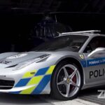 転生したらパトカーになっていた件。チェコ警察が没収したフェラーリをパトカーに使用