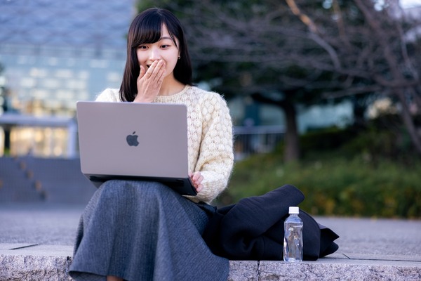 【悲報】詐欺の受け子(21)、握りしめていたメモがあまりにもヤバすぎるんだが…(画像ｱﾘ)