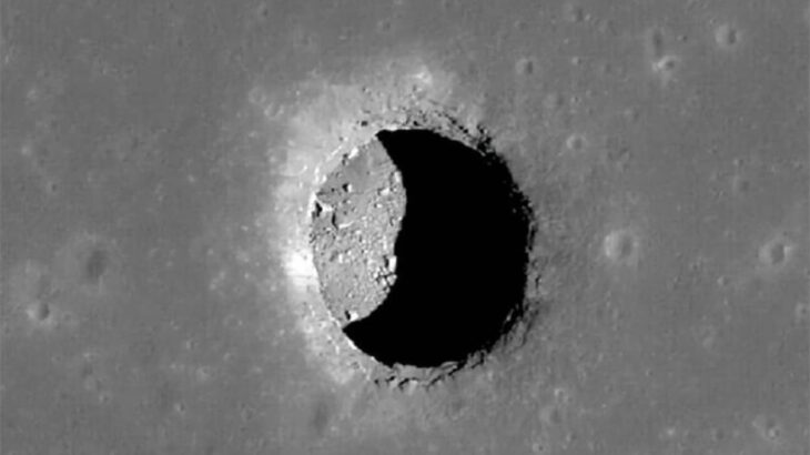 月に人間にとって快適な温度の穴が発見される