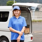 引越し業者「終わりました！ご利用ありがとうございました～！」俺「こちらこそありがとうございました」業者「……ﾆｺﾆｺ」俺（？）