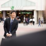 取引先の社長「あれ？ワイ君じゃないか！」営業ワイ(休日)「……はぁ、どうも」社長「ん？？」