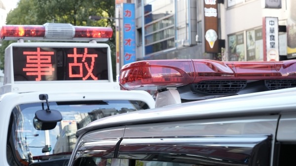 母親が事故って「車預けてるって言うから電話した」結果・・・