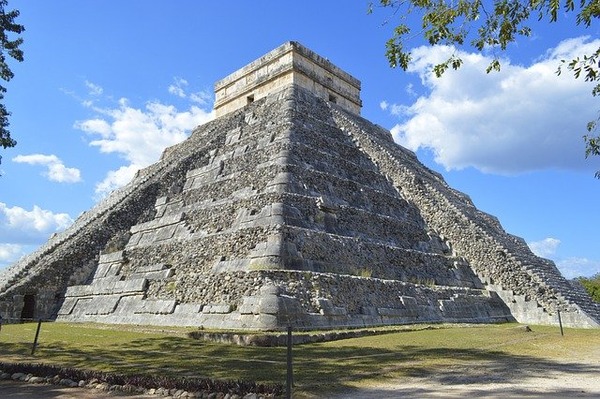 ワイ「古代アステカ文明？生贄やってるし古代ってついてるし紀元前やろなぁ」→500年前でしたｗｗ