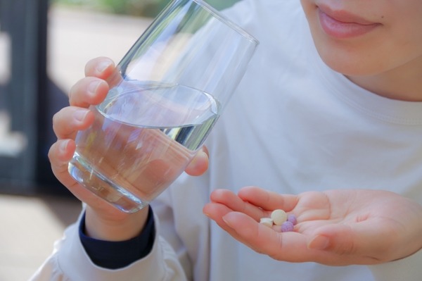 【悲報】ケツから油出るダイエット薬飲んだ結果。。。