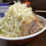 ラーメン二郎で隣の親父がめっちゃ残して退店しようとした結果。。。