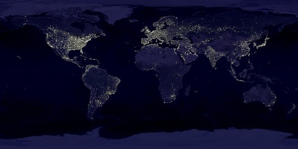 【画像】ブラジル人科学者「地球の本当の形はこうです」ﾊﾟｼｬ!