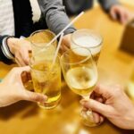 飲食店トッモ「食べ終わったら皿重ねて片付けやすいようにするやで～」ﾃｷﾊﾟｷﾃｷﾊﾟｷ→結果