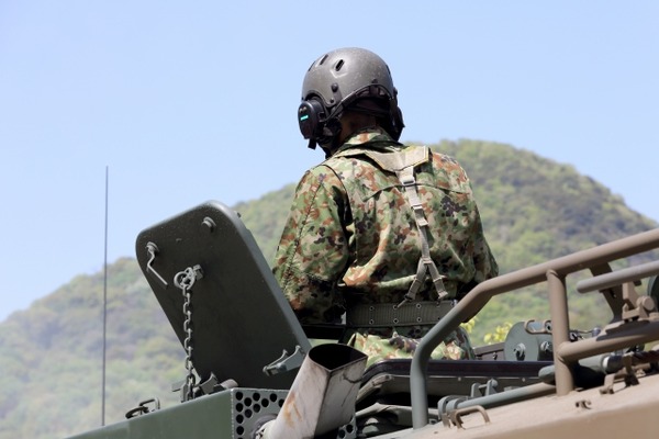 自衛官「自衛隊はいいぞ！安定！そんな厳しくない！」←これ。。。