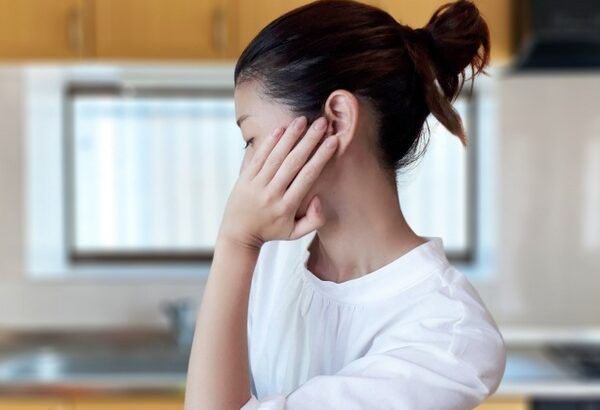 彼女「お皿洗っといたよ」俺「ありがとー」彼女「ありがとうじゃないよね」→結果。。。