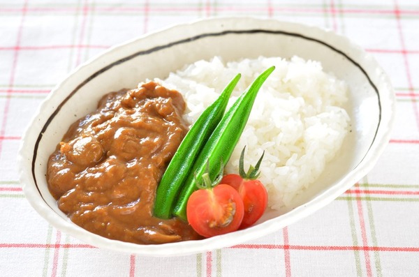 【悲報】ワイ、常温で一週間放置したカレーを食べた結果ｗｗｗｗｗｗｗｗｗ