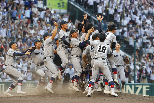 【悲報】慶応対仙台育英、とんでもない黒歴史になってしまう…その理由がこちら