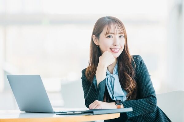 女上司(33)「俺くーんｗ彼女まだできないのｗ」俺「はい…」女上司(33)「じゃあ明日一日だけ彼女になってあげるｗ」→結果。。。