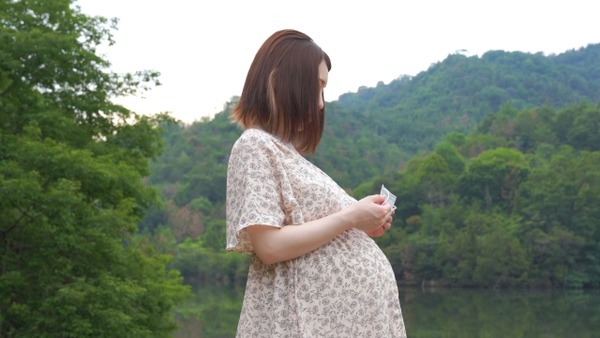 【画像】女さん「やっべ、浮気相手の子を妊娠してしもた！ せや！！」→結果・・・