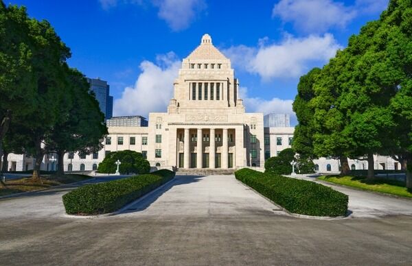 【悲報】日本政府「すまん、この地域以外に住んでる奴らは全員切り捨てるわｗｗｗｗｗｗｗｗ」