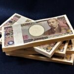 【朗報】政府「日本人の年収、今年中に150万円アップします！！！」