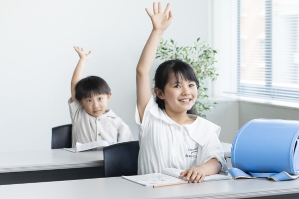 小学校教師「家庭数の人、手を上げて」　←　これｗｗｗｗｗｗｗｗｗ