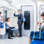 電車内ワイ「お、座れそうやな」女さん「詰めずに座ったろ！」→結果ｗｗｗ