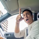 【悲報】バス運転士「お前が下がれ！」投稿者「動画撮ってるぞ？その態度まずいんじゃない？」