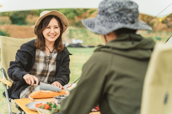 【画像】女さん、キャンプでイキるも無知がバレてしまうｗｗｗｗｗｗｗｗｗｗｗｗｗｗｗ