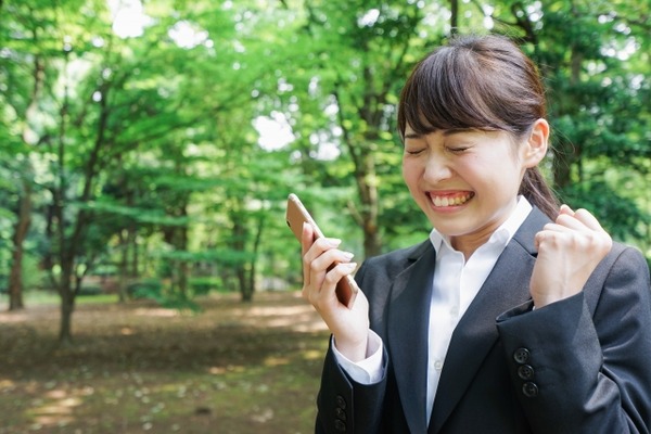 女トッモ（18)「彼氏できたよ～！」ワイ「おめでとう！どんな人？」女トッモ「7歳歳上で～」→結果・・・