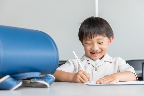 【画像あり】最近の男子小学生、羨ましすぎる・・・