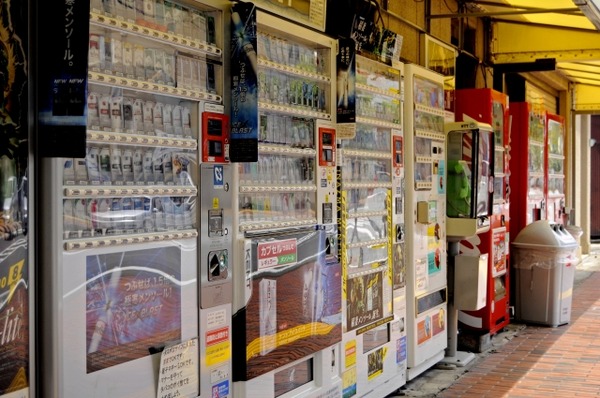 【画像】ラーメン屋の自販機、必死すぎて草ｗｗｗｗｗｗｗ