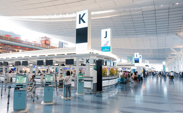 【悲報】あの県の空港、何度見てもゴミみたいな場所にある…（画像あり）