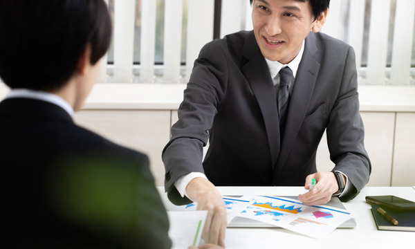 【唖然】若手社員「お世話になりました…」俺「うん、どこに行くのこんな不況の中」若手「すいません、それはちょっと…」→結果…