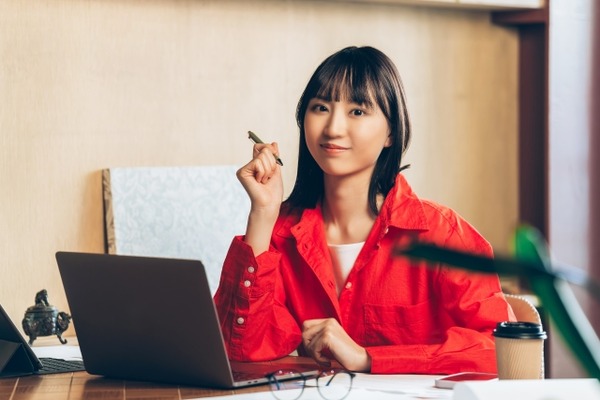 ワイ「ごめんめっちゃいい匂いするんだけどシャンプー替えた？」後輩女子社員「…」→結果ｗｗｗｗｗ