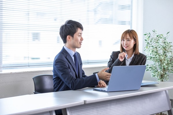 【呆然】職場の女子に手を出したのがバレた奴を移動させないといけないんだが・・・・