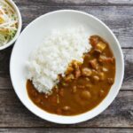 ワイ「なあ、このカレー昨日のじゃね？」嫁「うん、そうだけど　捨てれば良かったん？」←こいつｗｗｗ